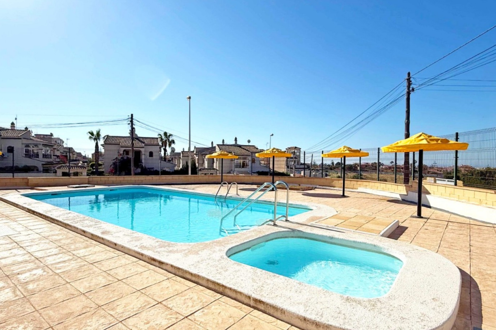 Reventa - 1. Apartamento / piso - Torrevieja - Torre La Mata