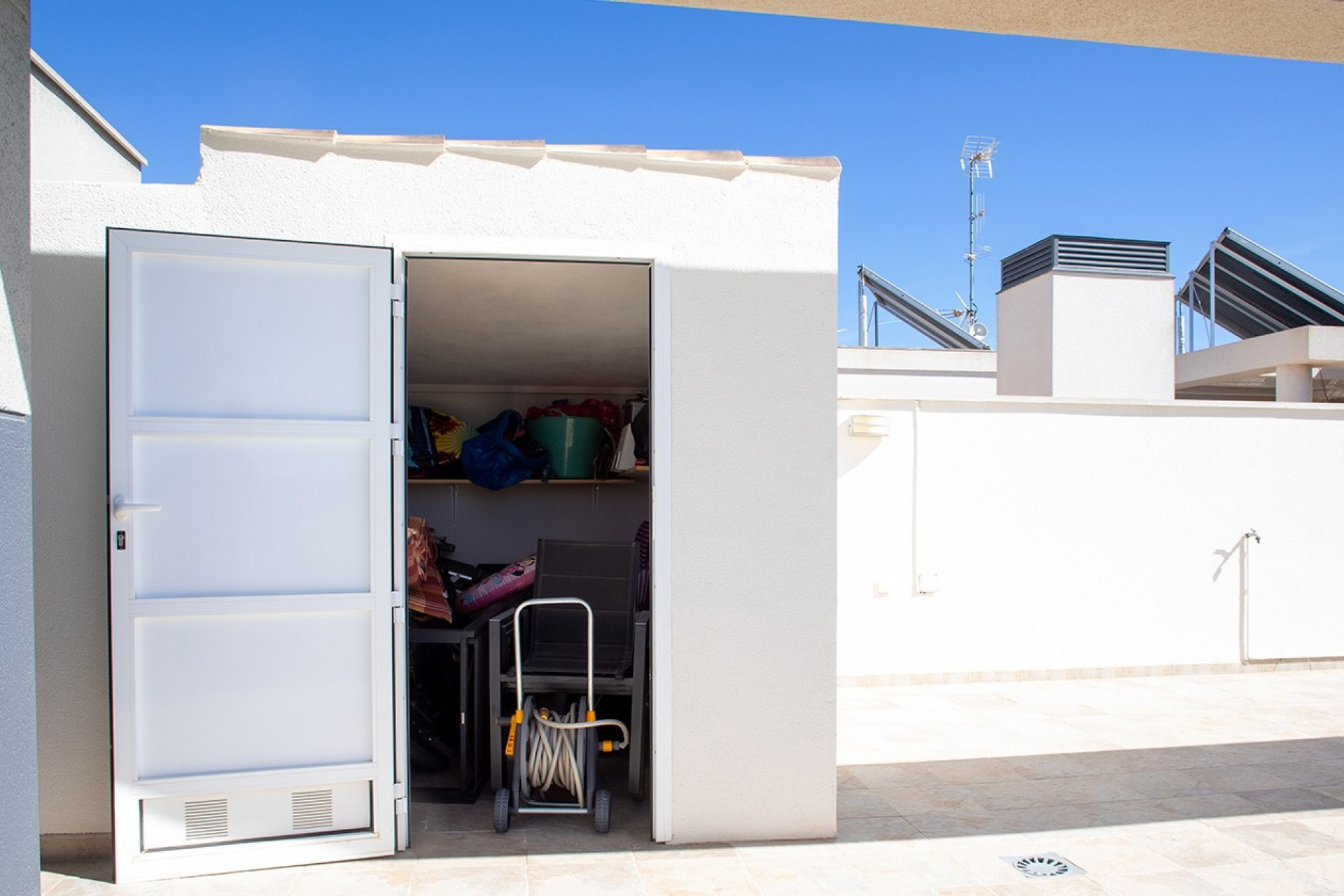 Reventa - 1. Apartamento / piso - Villamartin - Costa Blanca Sur