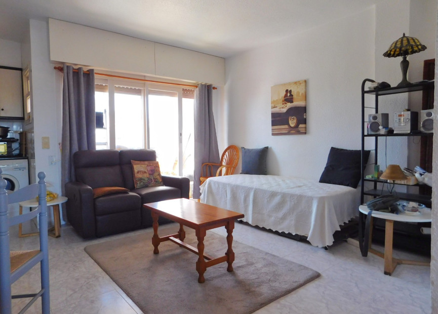 Reventa - 1. Apartamento / piso - Villamartin - Costa Blanca Sur