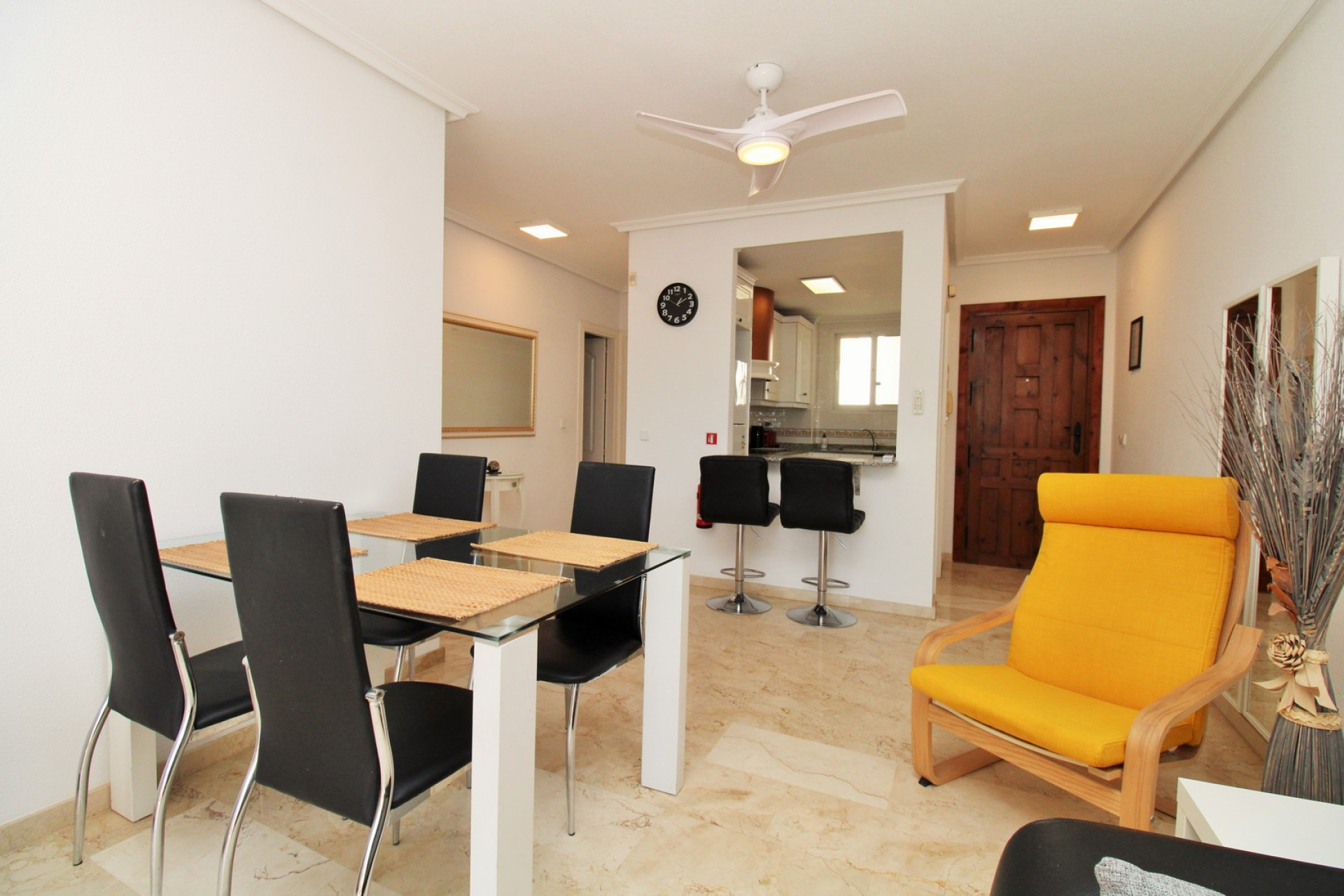 Reventa - 1. Apartamento / piso - Villamartin - Costa Blanca Sur