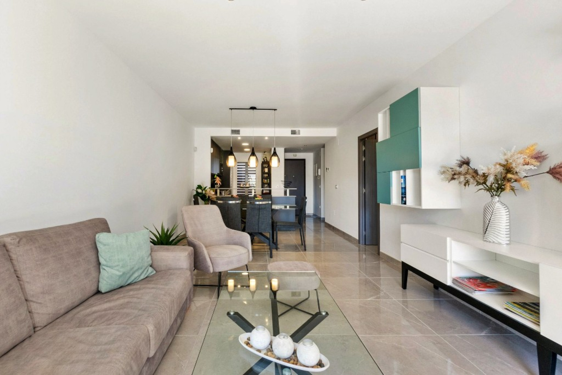 Reventa - 1. Apartamento / piso - Villamartin - Costa Blanca Sur