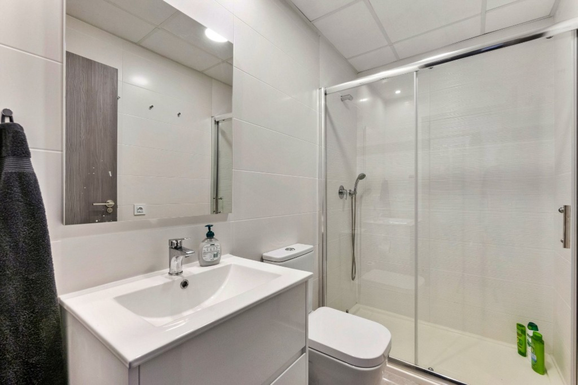 Reventa - 1. Apartamento / piso - Villamartin - Costa Blanca Sur