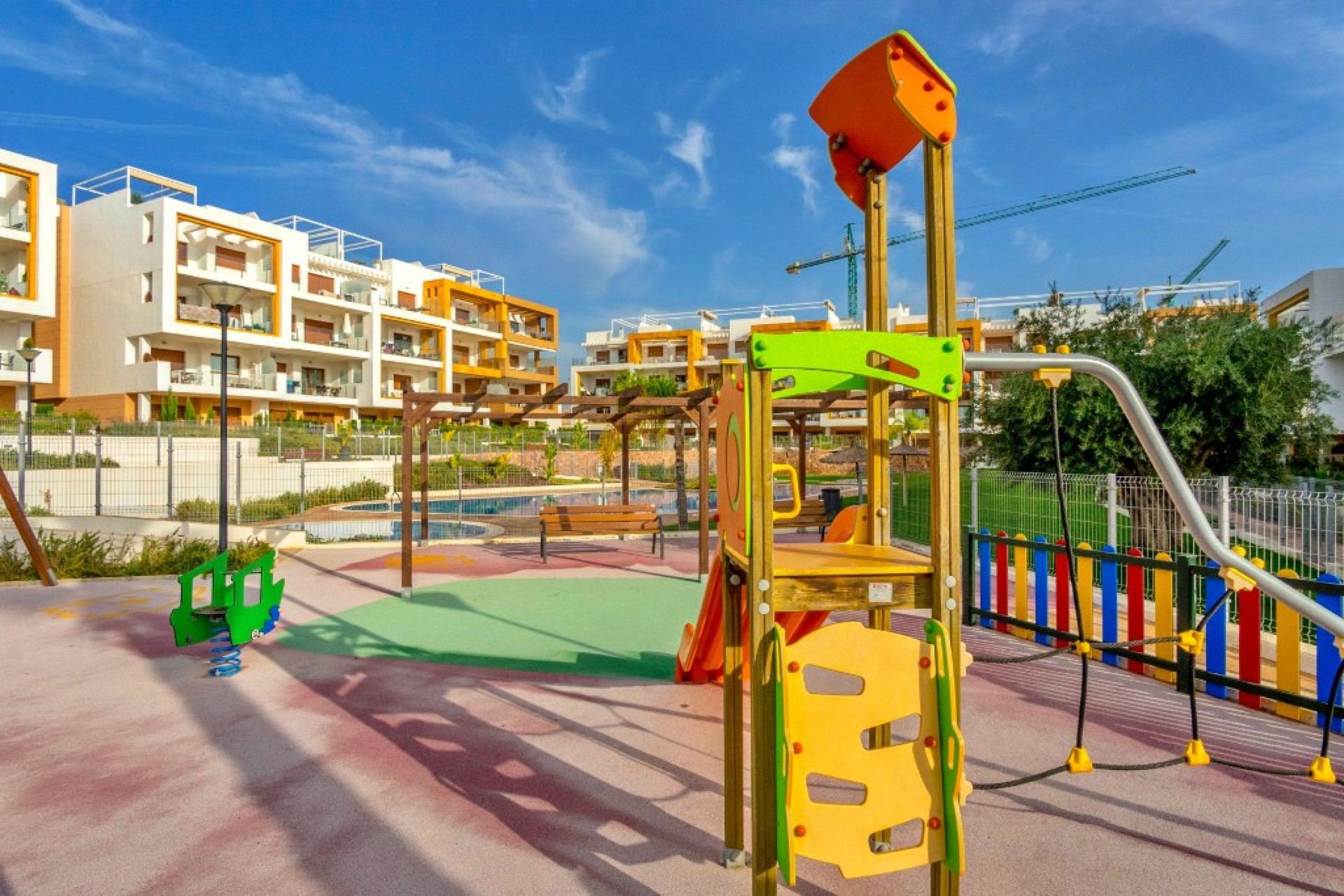 Reventa - 1. Apartamento / piso - Villamartin - Costa Blanca Sur