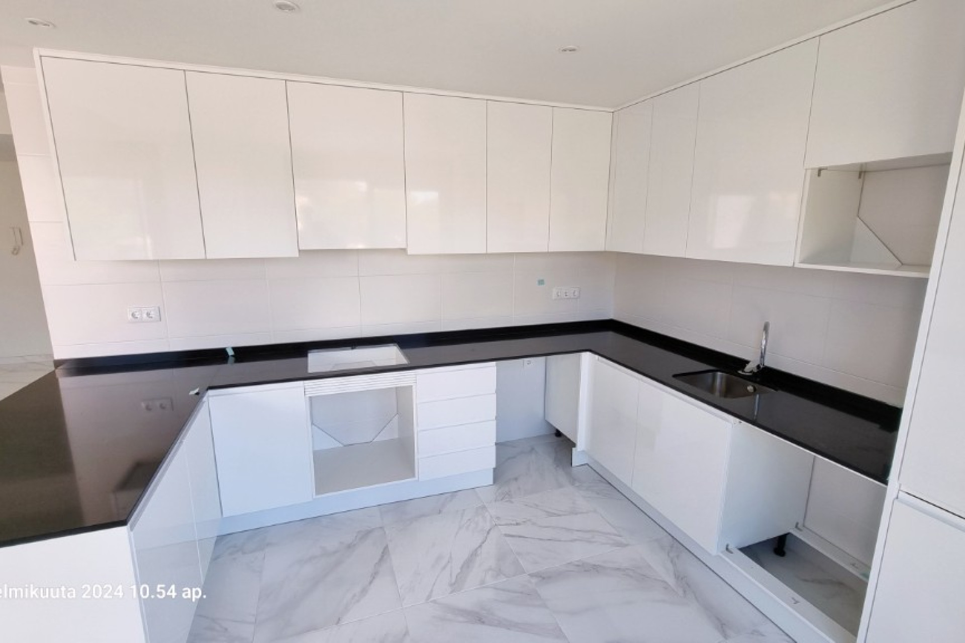 Reventa - 1. Apartamento / piso - Villamartin - Costa Blanca Sur