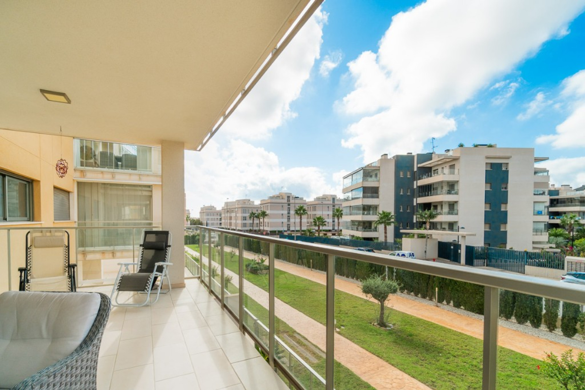 Reventa - 1. Apartamento / piso - Villamartin - Costa Blanca Sur