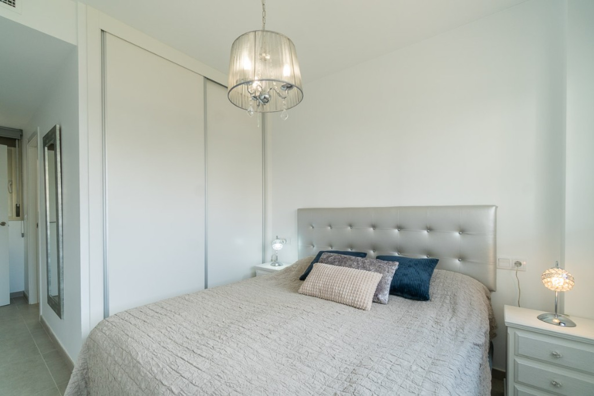 Reventa - 1. Apartamento / piso - Villamartin - Costa Blanca Sur