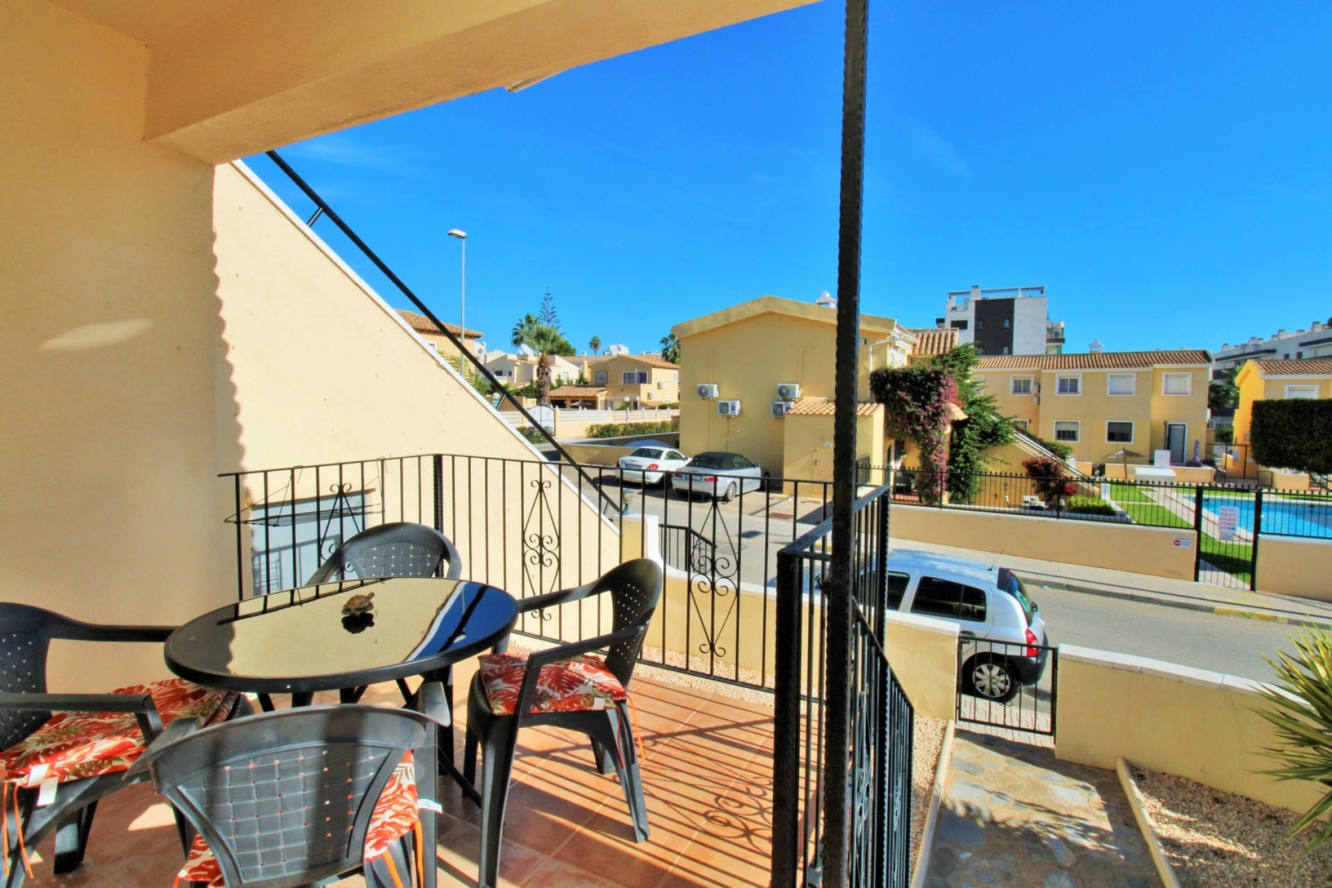 Reventa - 1. Apartamento / piso - Villamartin - Costa Blanca Sur