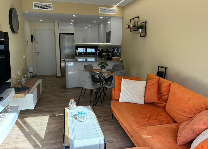 Reventa - 1. Apartamento / piso - Villamartin - Costa Blanca Sur