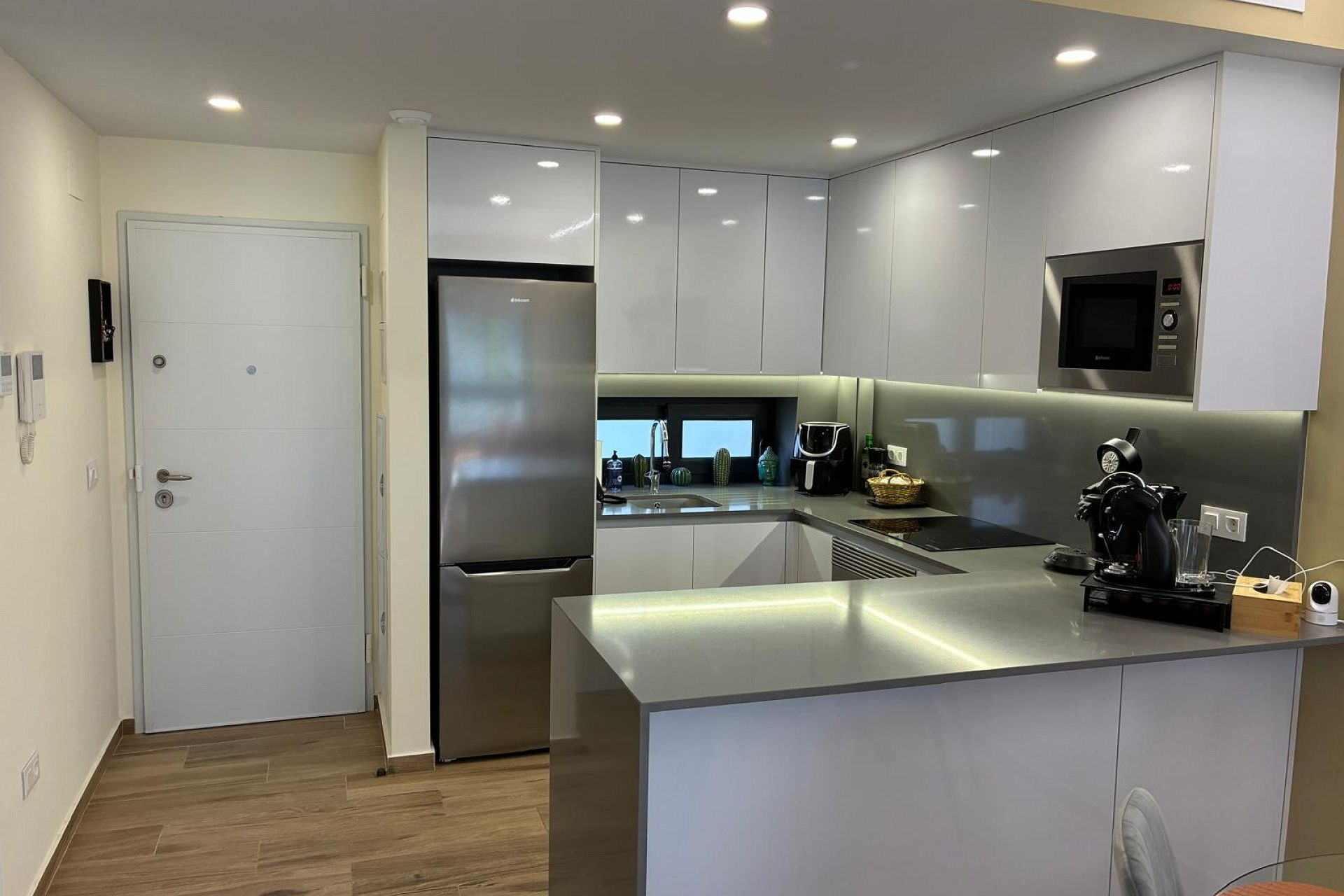 Reventa - 1. Apartamento / piso - Villamartin - Costa Blanca Sur