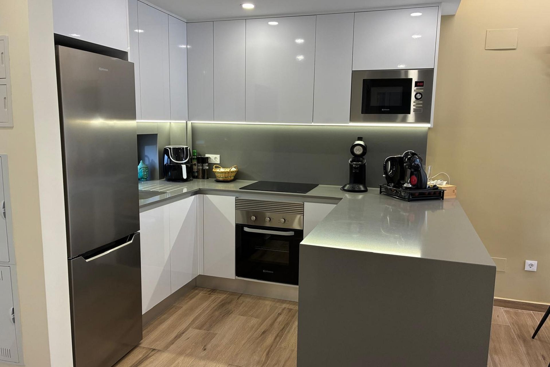 Reventa - 1. Apartamento / piso - Villamartin - Costa Blanca Sur