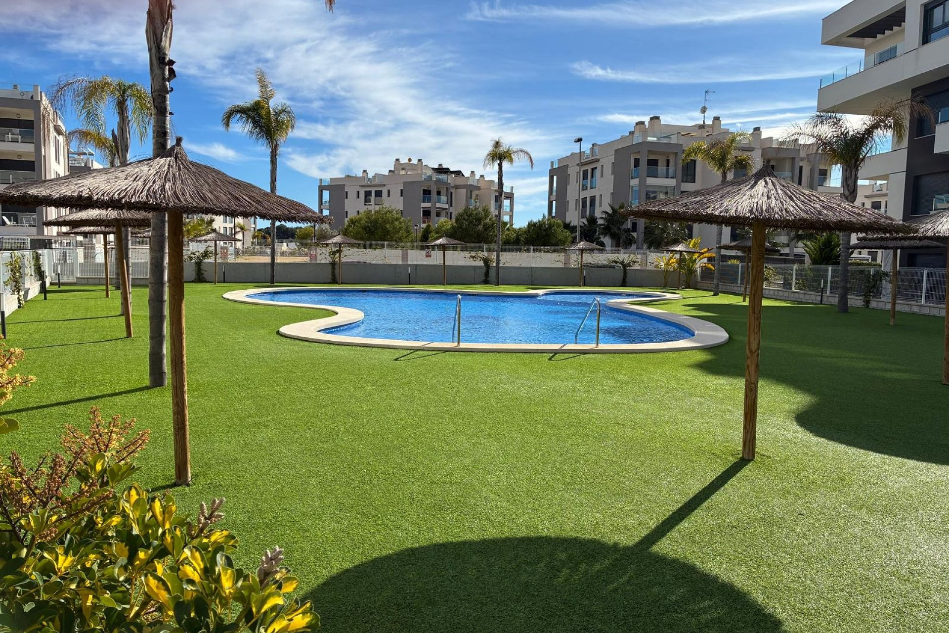 Reventa - 1. Apartamento / piso - Villamartin - Costa Blanca Sur