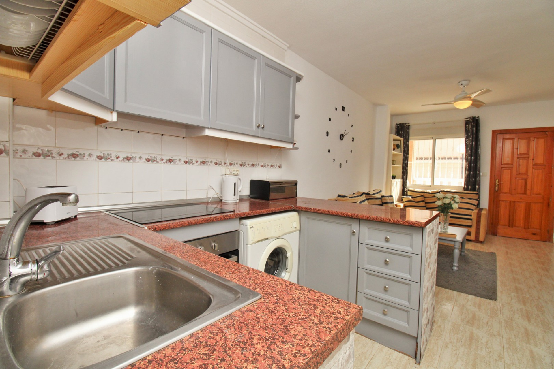 Reventa - 1. Apartamento / piso - Villamartin - Costa Blanca Sur