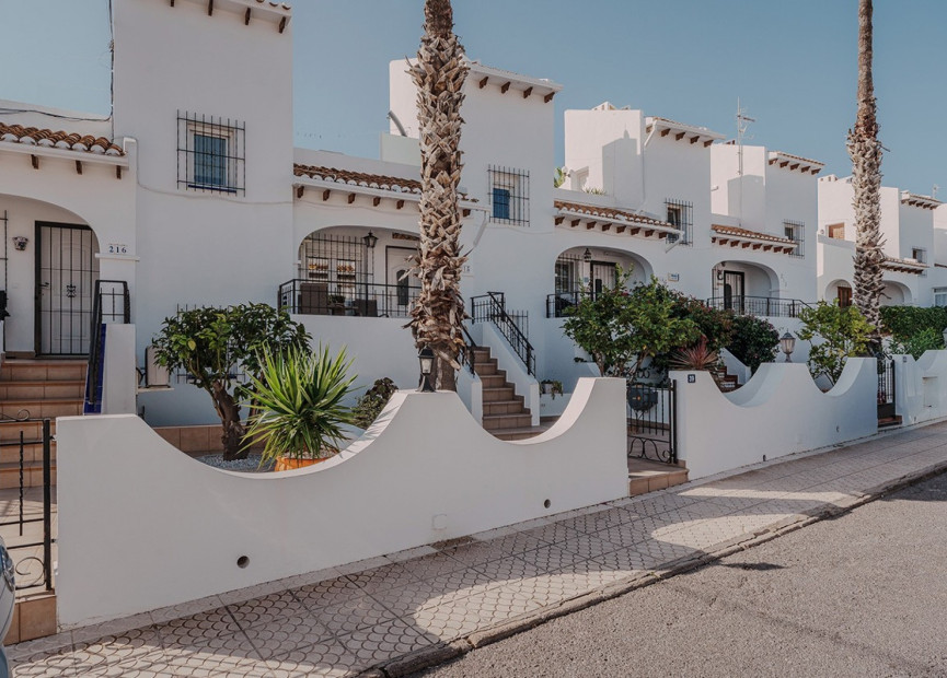 Reventa - 1. Apartamento / piso - Villamartin - Costa Blanca Sur