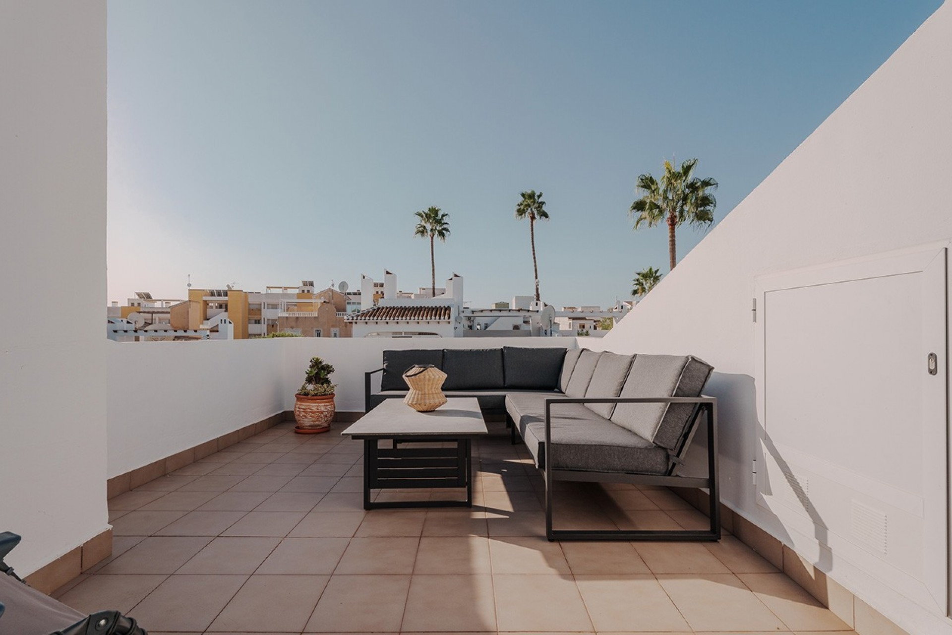 Reventa - 1. Apartamento / piso - Villamartin - Costa Blanca Sur