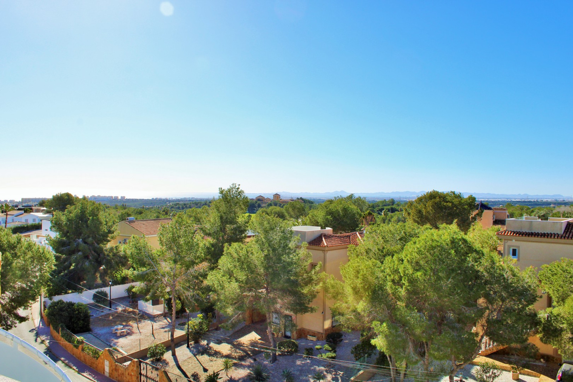 Reventa - 1. Apartamento / piso - Villamartin - Costa Blanca Sur