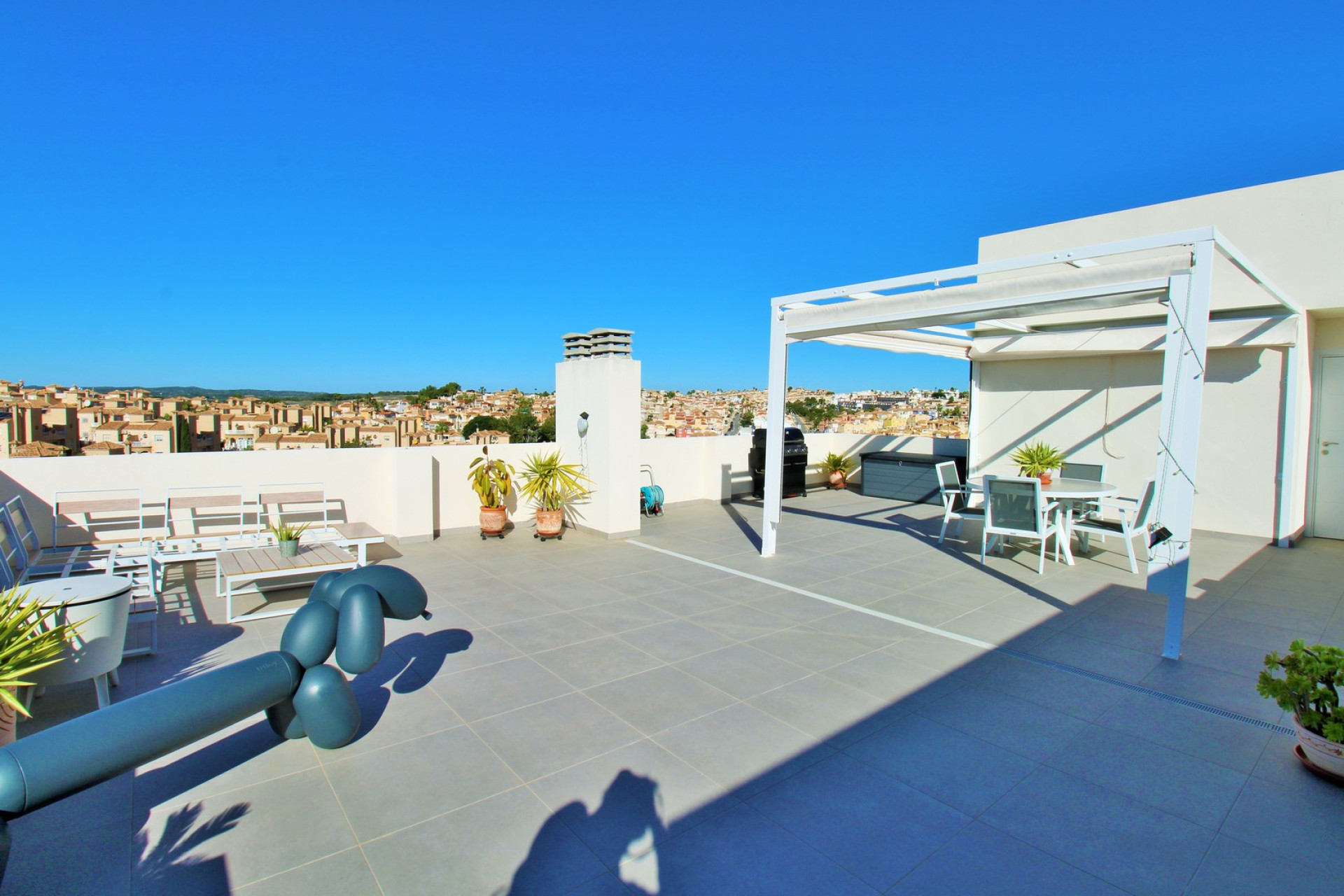 Reventa - 1. Apartamento / piso - Villamartin - Costa Blanca Sur