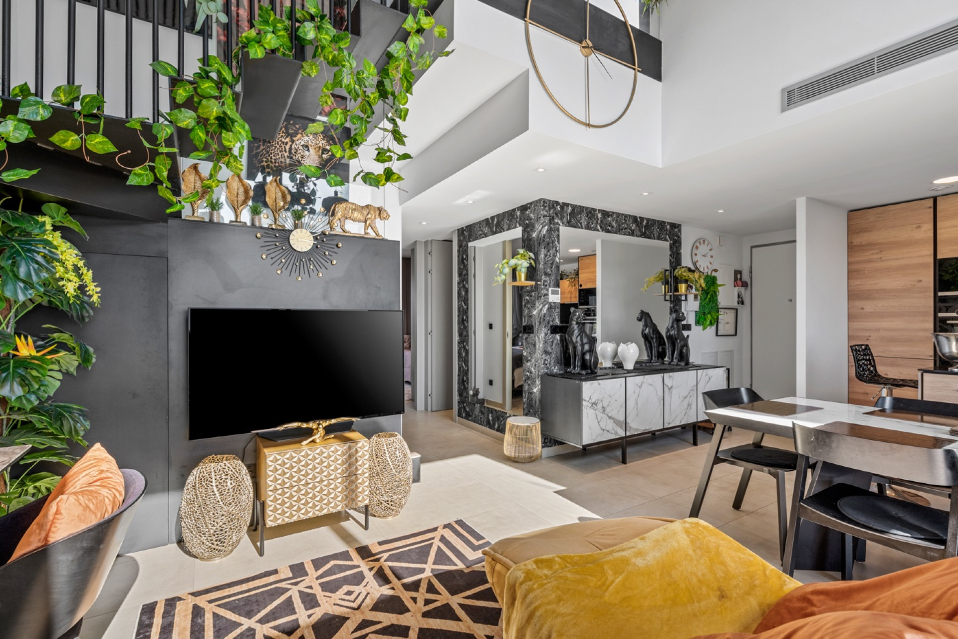 Reventa - 1. Apartamento / piso - Villamartin - Costa Blanca Sur