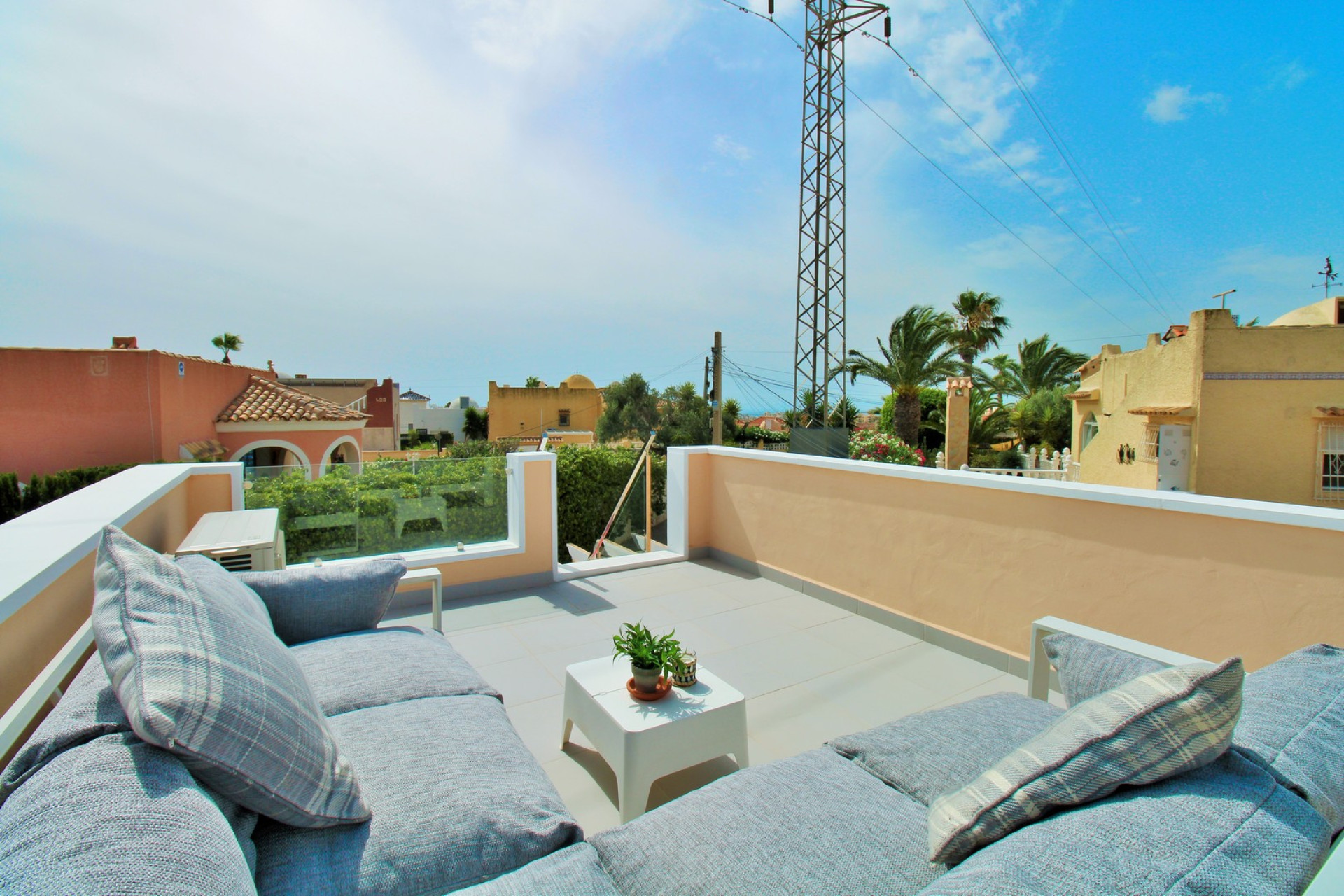 Reventa - 1. Apartamento / piso - Villamartin - Costa Blanca Sur