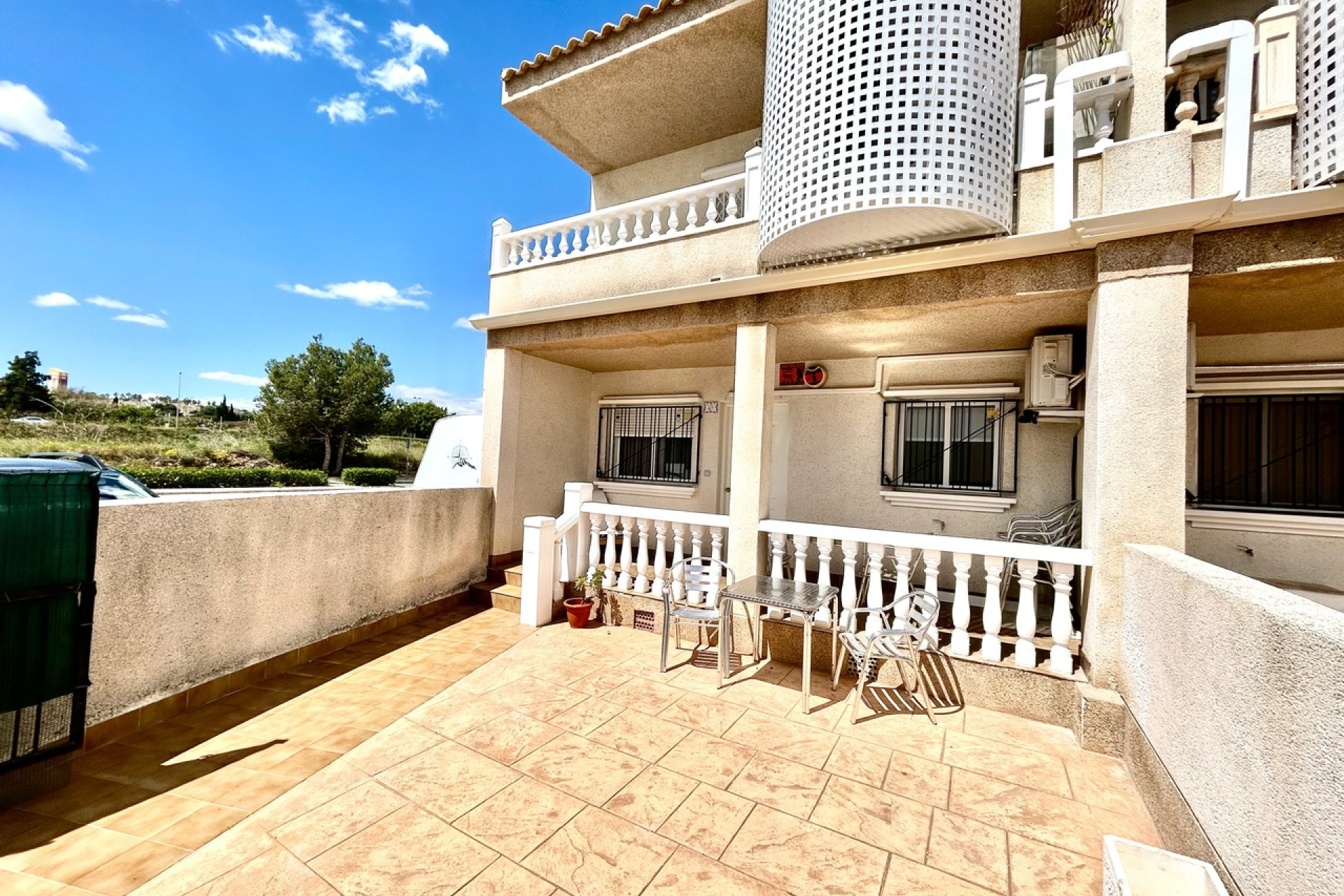 Reventa - 1. Apartamento / piso - Villamartin - Costa Blanca Sur