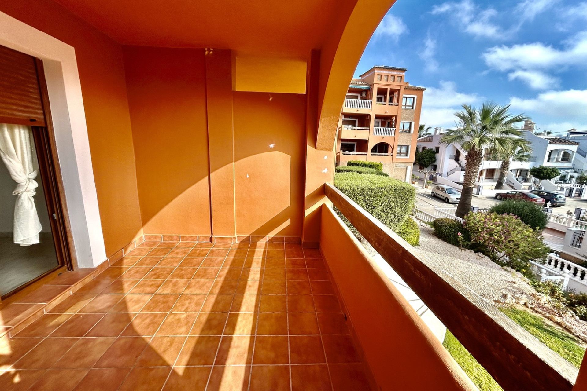 Reventa - 1. Apartamento / piso - Villamartin - Costa Blanca Sur