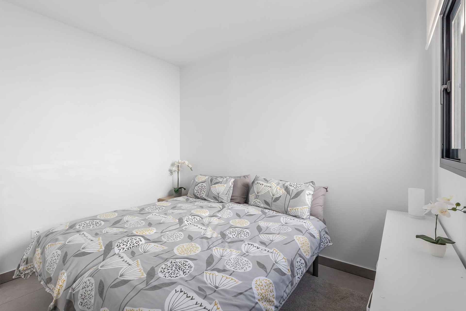 Reventa - 1. Apartamento / piso - Villamartin - Costa Blanca Sur