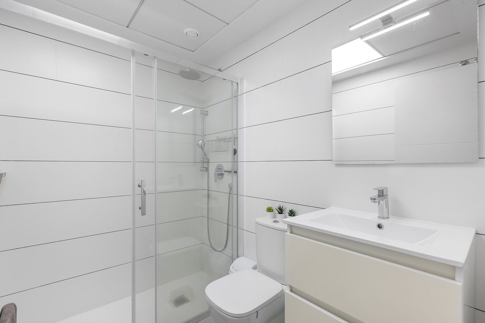 Reventa - 1. Apartamento / piso - Villamartin - Costa Blanca Sur