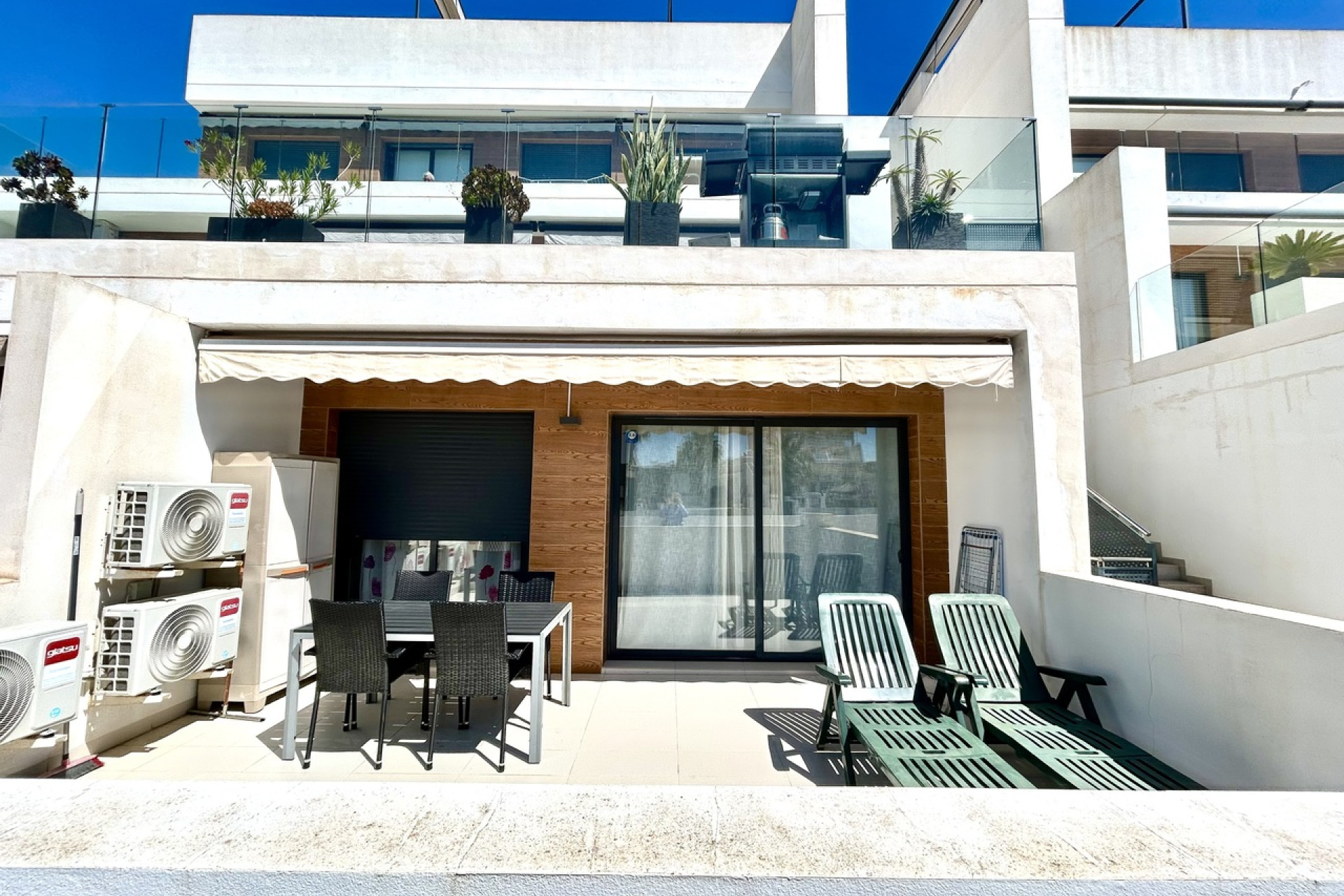 Reventa - 1. Apartamento / piso - Villamartin - Costa Blanca Sur