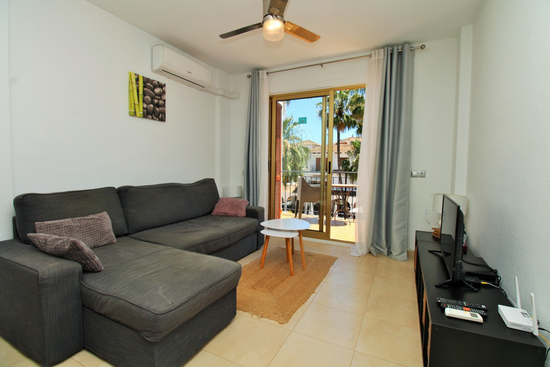 Reventa - 1. Apartamento / piso - Villamartin - Costa Blanca Sur