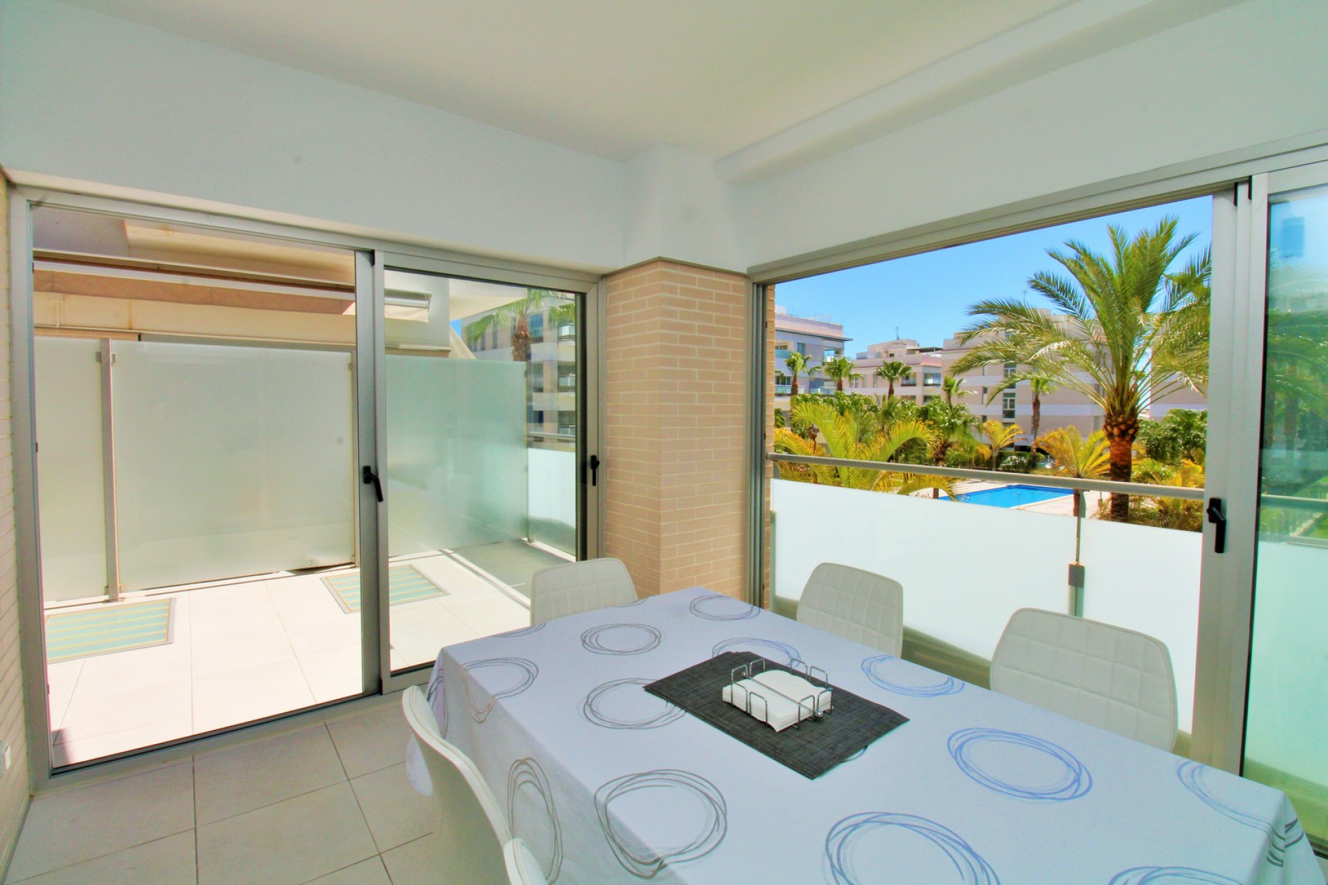 Reventa - 1. Apartamento / piso - Villamartin - Costa Blanca Sur