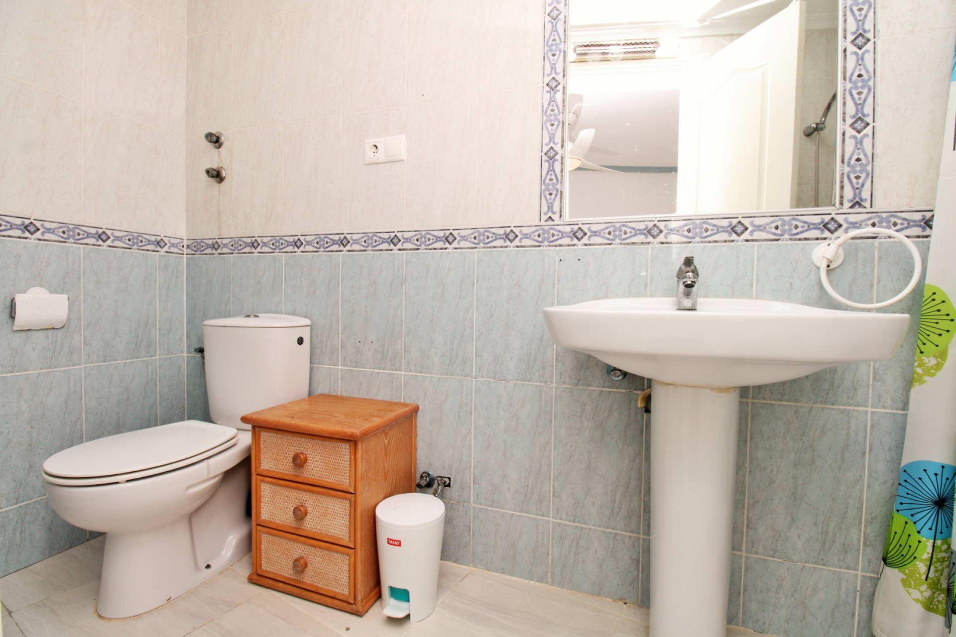 Reventa - 1. Apartamento / piso - Villamartin - Costa Blanca Sur