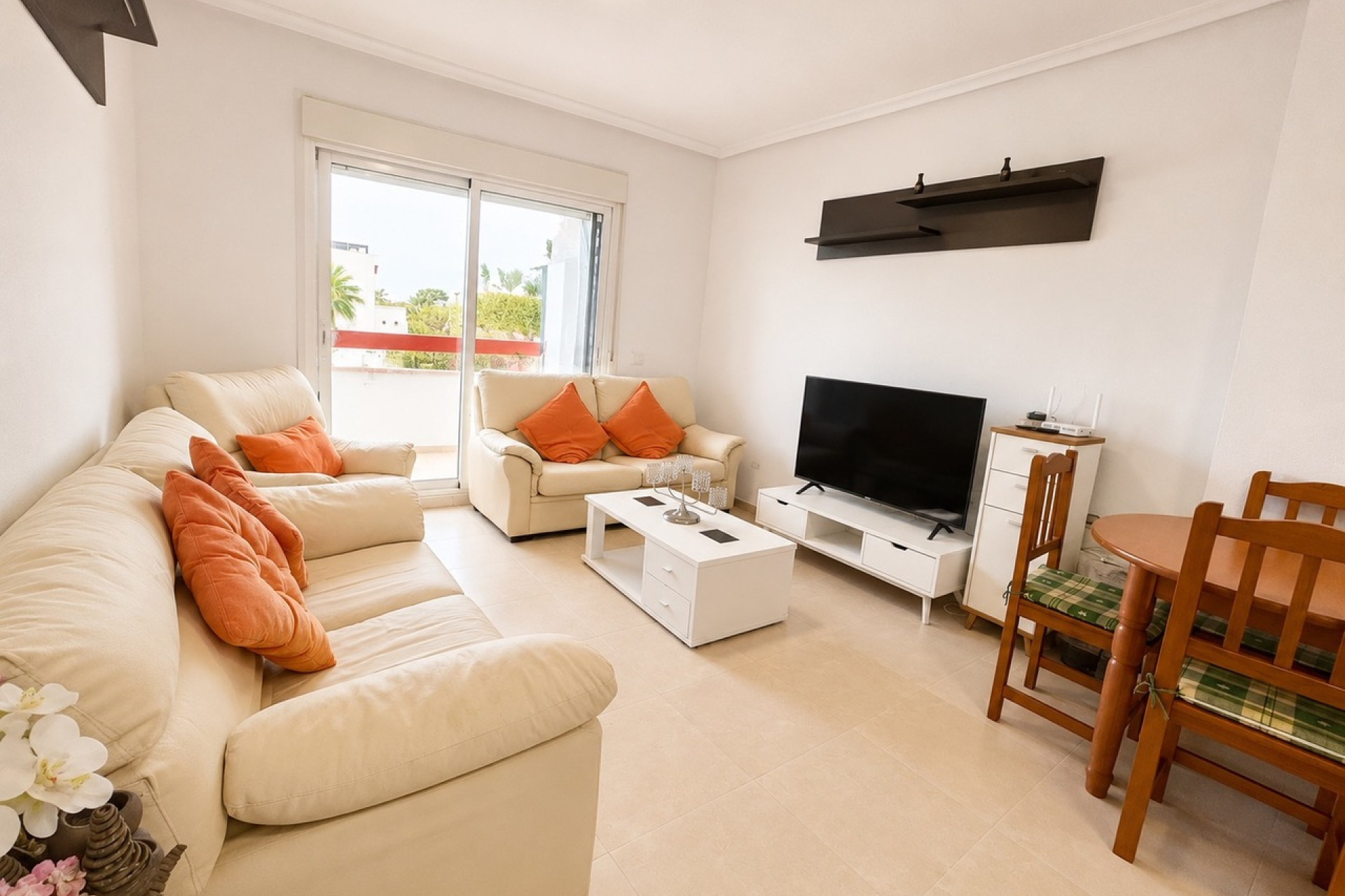 Reventa - 1. Apartamento / piso - Villamartin - Costa Blanca Sur