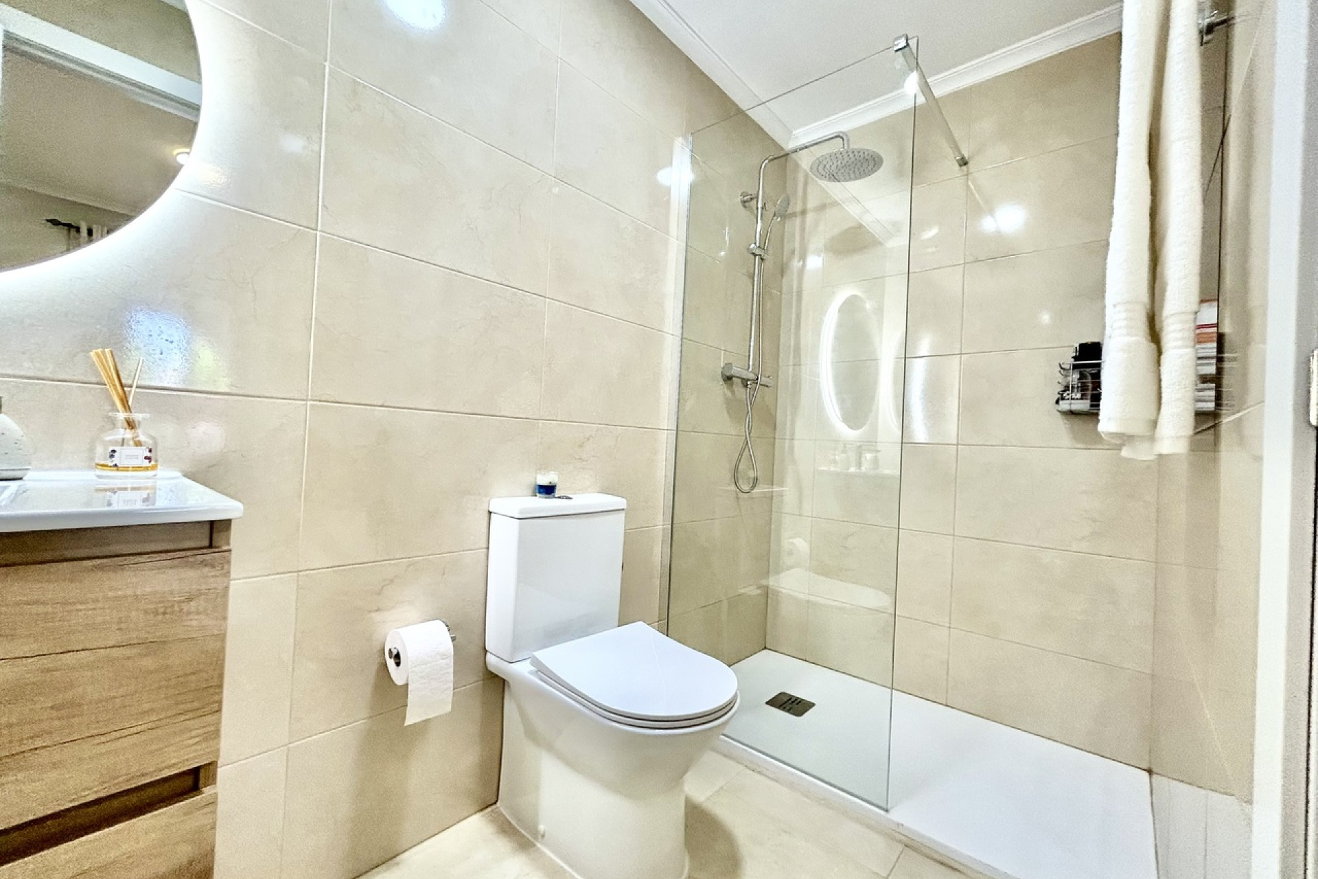 Reventa - 1. Apartamento / piso - Villamartin - Costa Blanca Sur