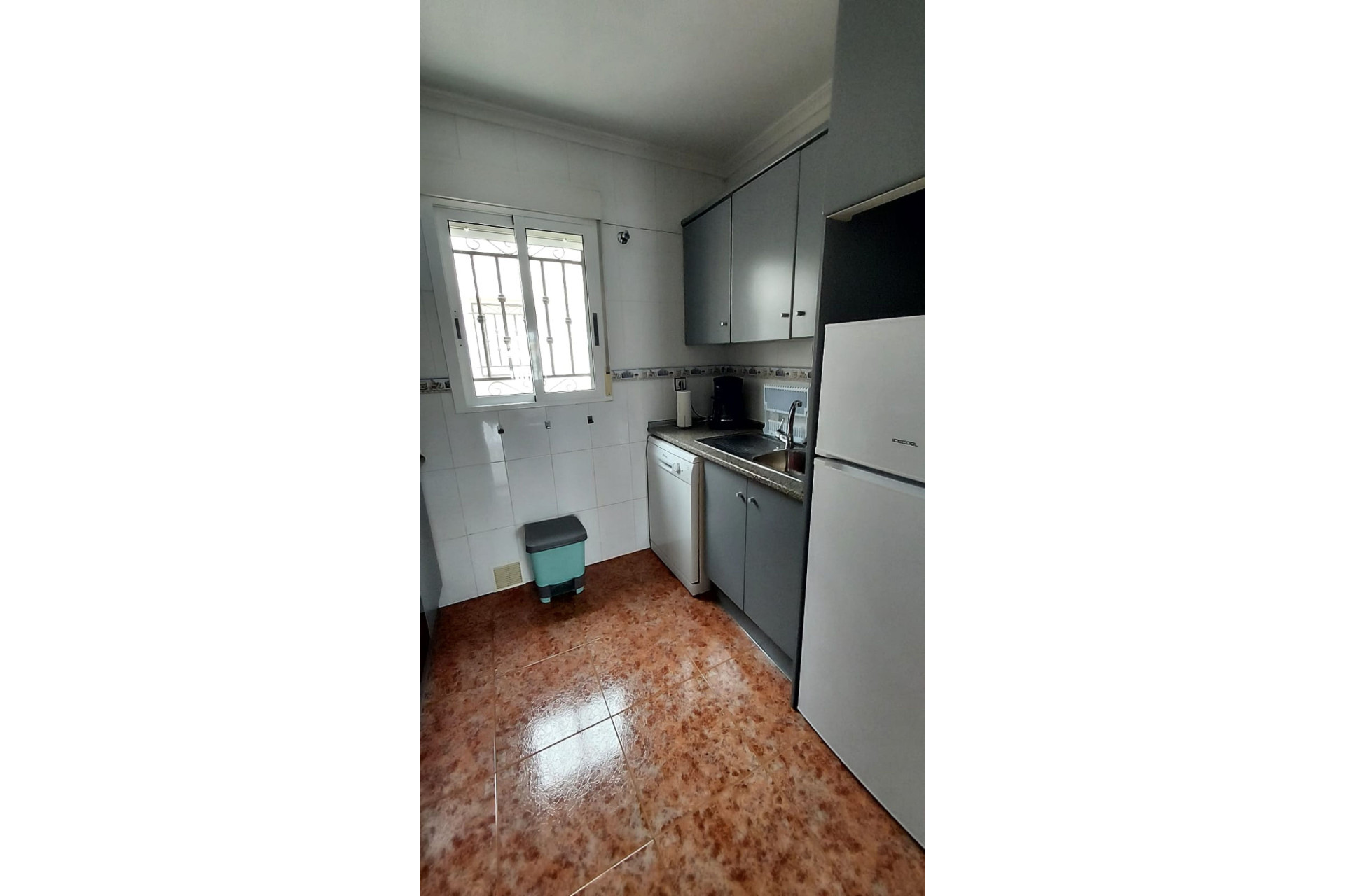 Reventa - 1. Apartamento / piso - Vistabella - Costa Blanca Sur