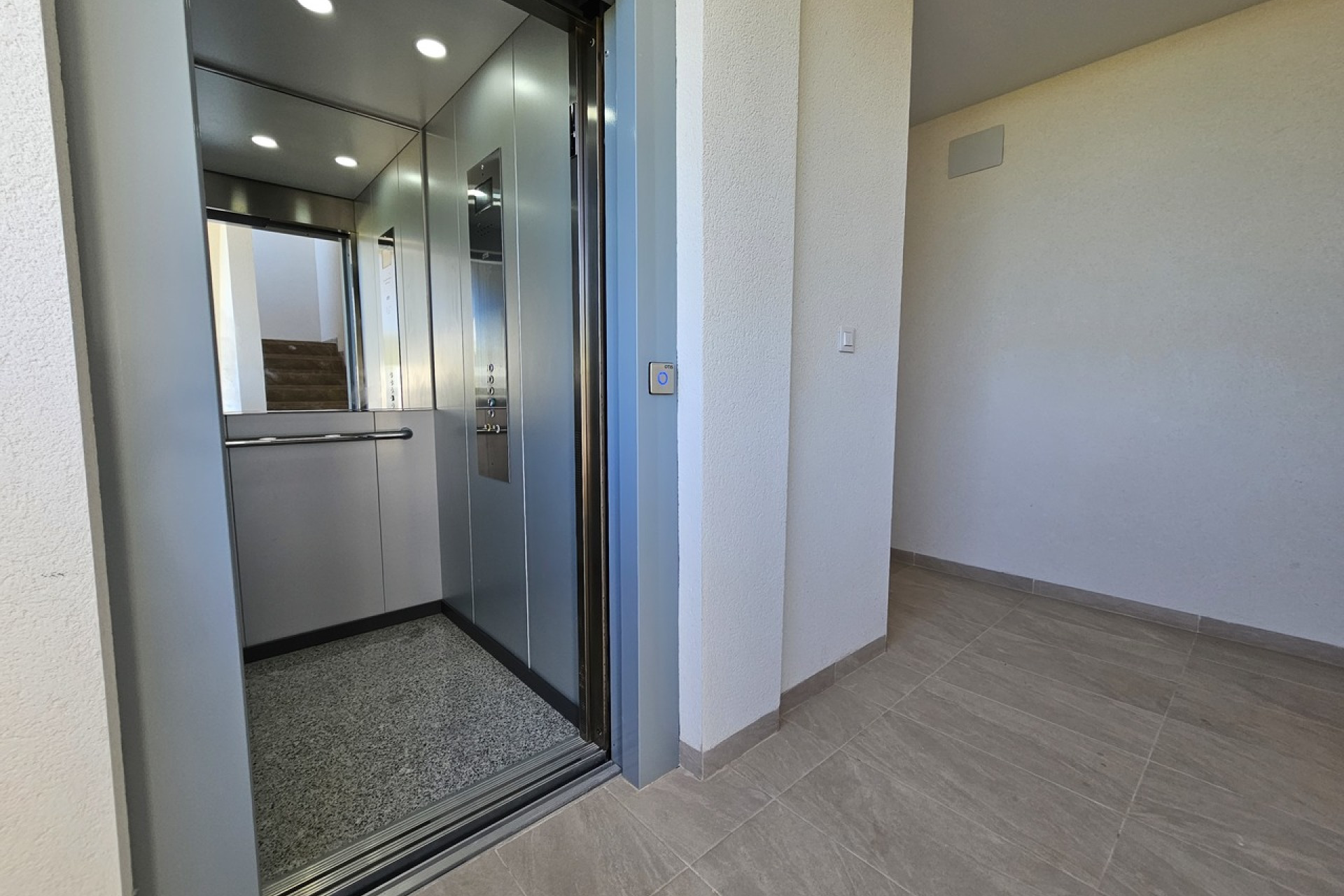 Reventa - 1. Apartment / flat - Playa Flamenca - Orihuela Costa