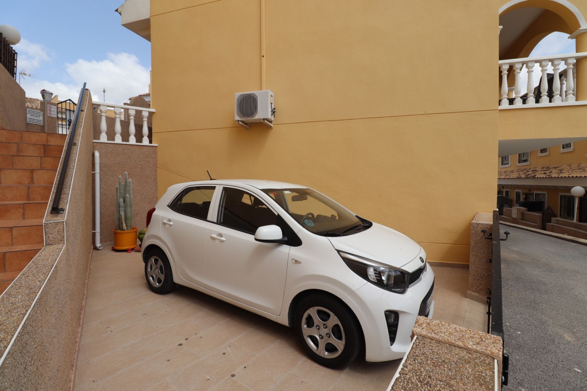 Reventa - 2. Chalet adosado - Algorfa - Costa Blanca Sur