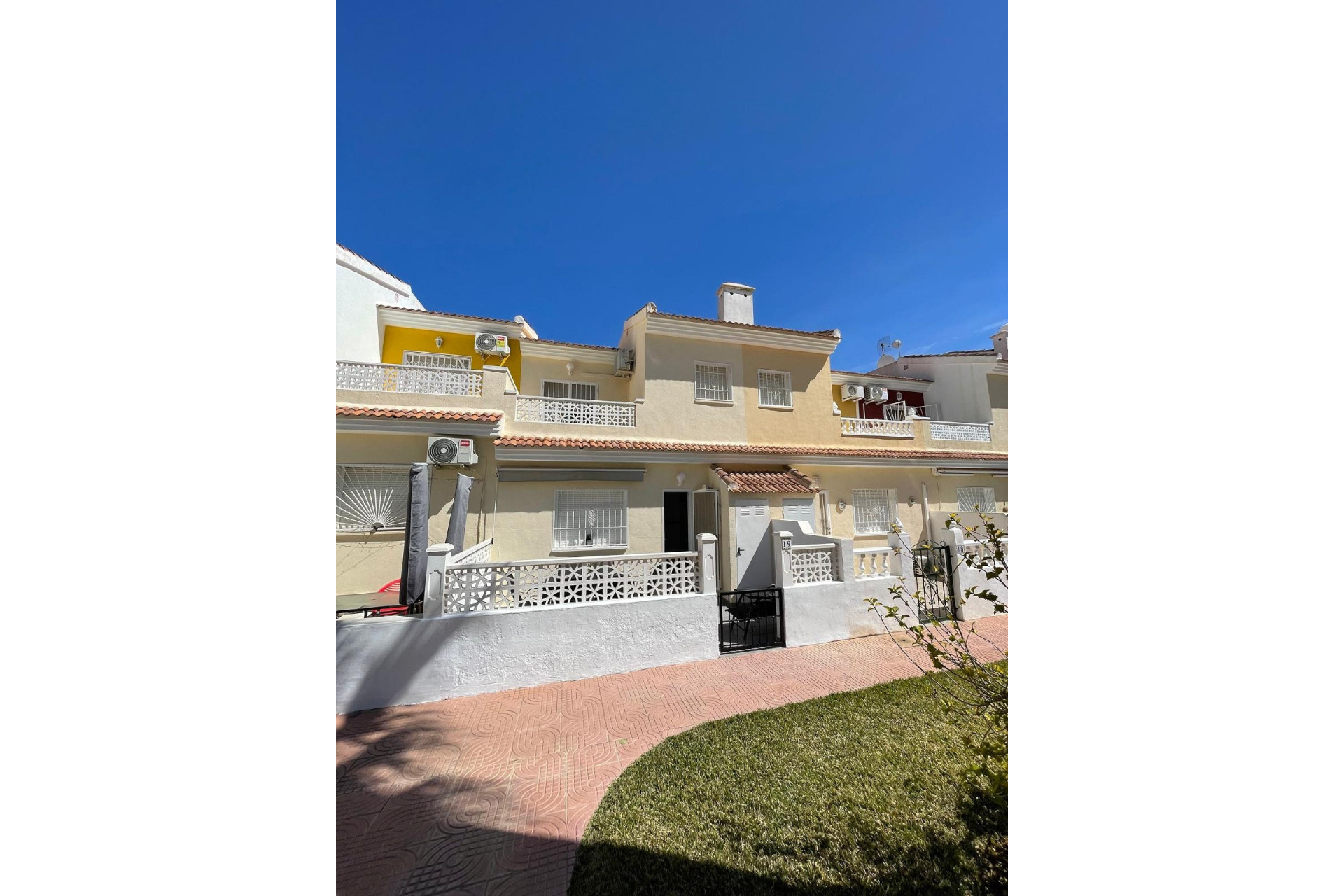 Reventa - 2. Chalet adosado - Ciudad Quesada - Costa Blanca Sur