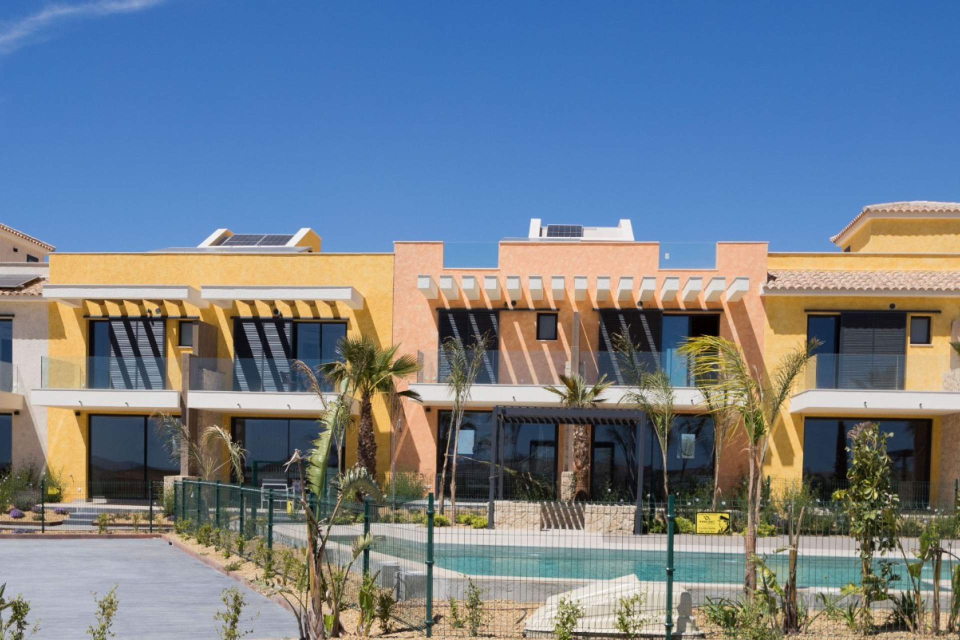 Reventa - 2. Chalet adosado - Cuevas Del Almanzora - Almeria