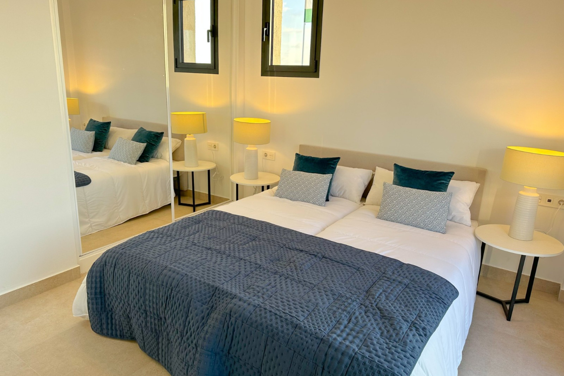 Reventa - 2. Chalet adosado - Cuevas Del Almanzora - Almeria