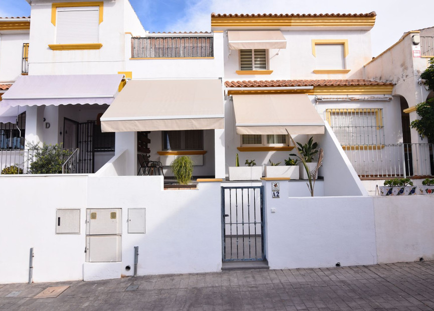 Reventa - 2. Chalet adosado - La Florida - Costa Blanca Sur