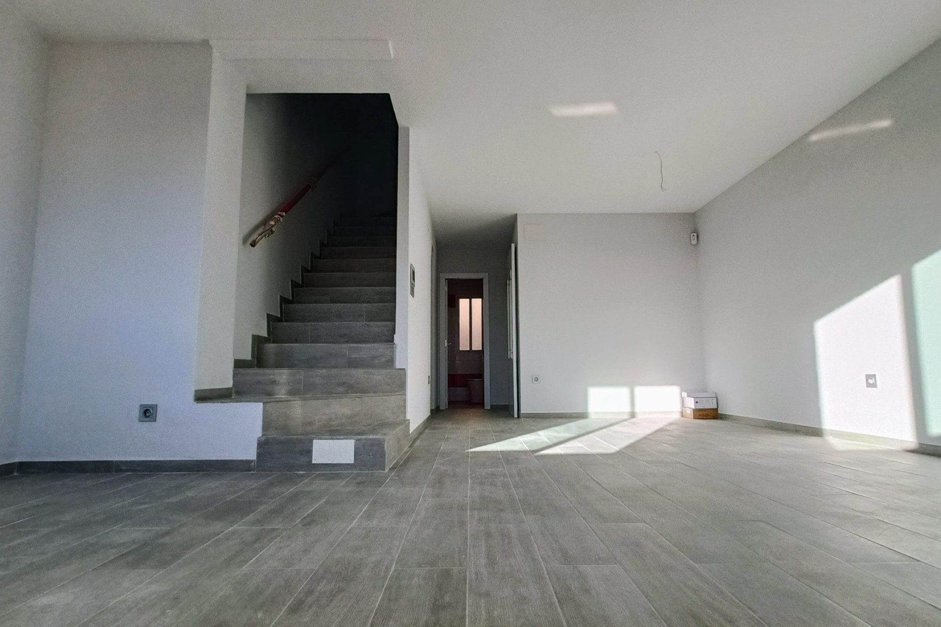 Reventa - 2. Chalet adosado - La Romana - Costa Blanca Norte 