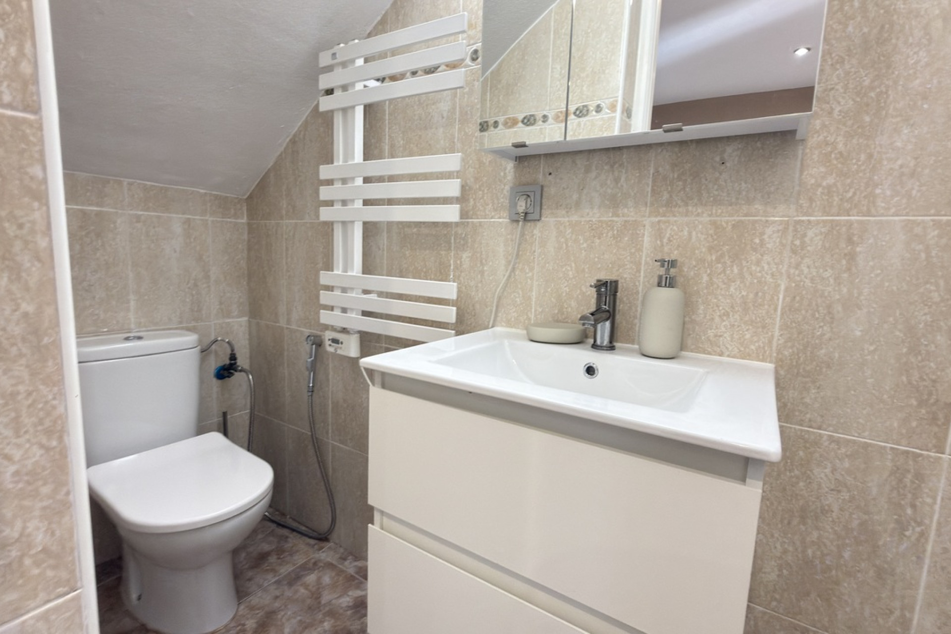 Reventa - 2. Chalet adosado - La Zenia - Costa Blanca Sur