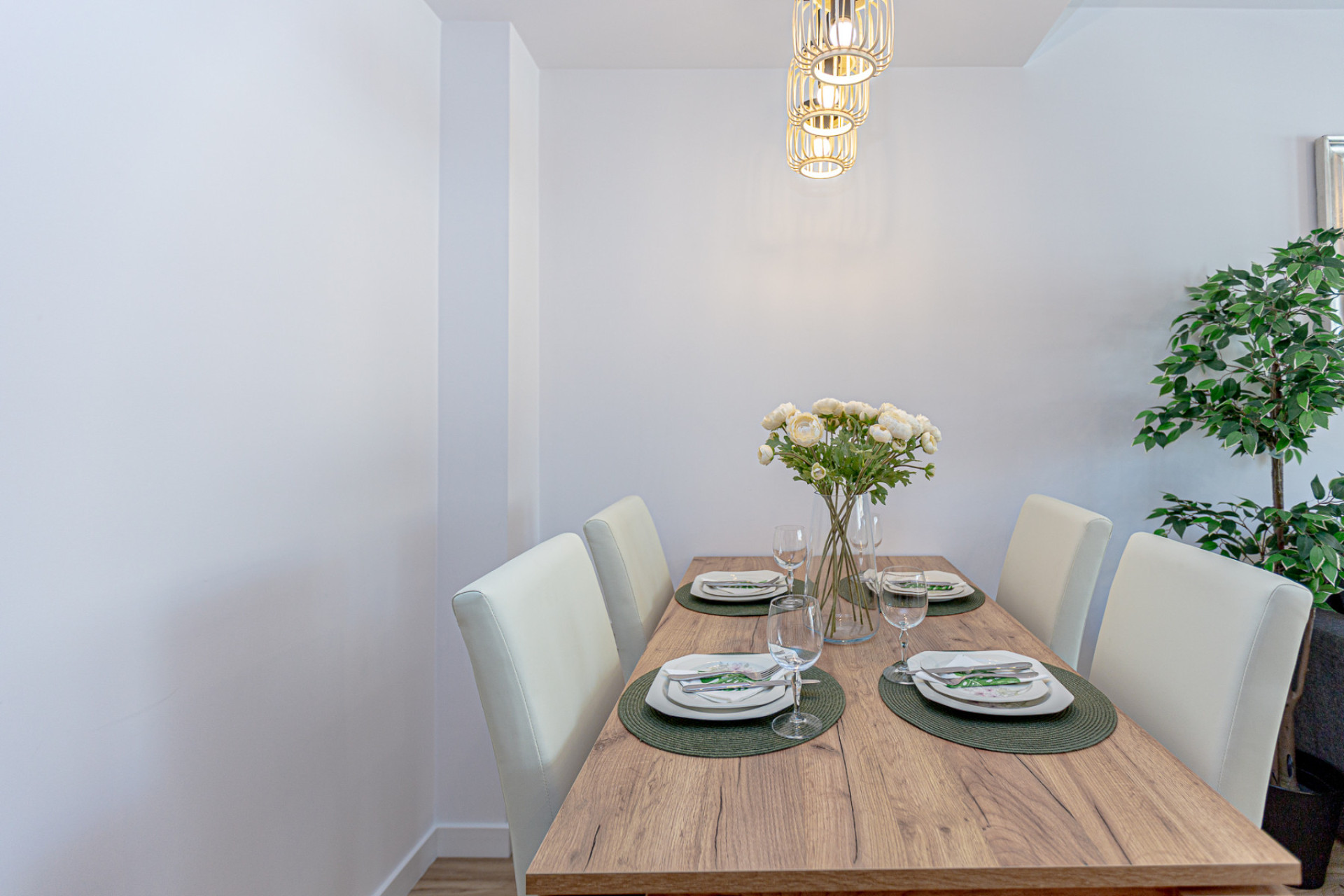 Reventa - 2. Chalet adosado - Los Altos - Costa Blanca Sur