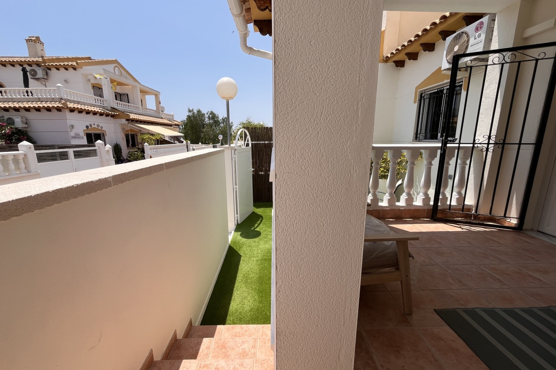 Reventa - 2. Chalet adosado - Los Altos - Costa Blanca Sur