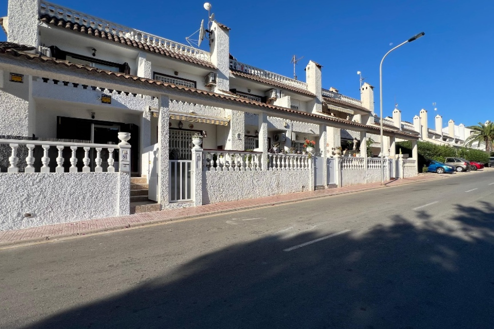 Reventa - 2. Chalet adosado - Los Altos - Costa Blanca Sur