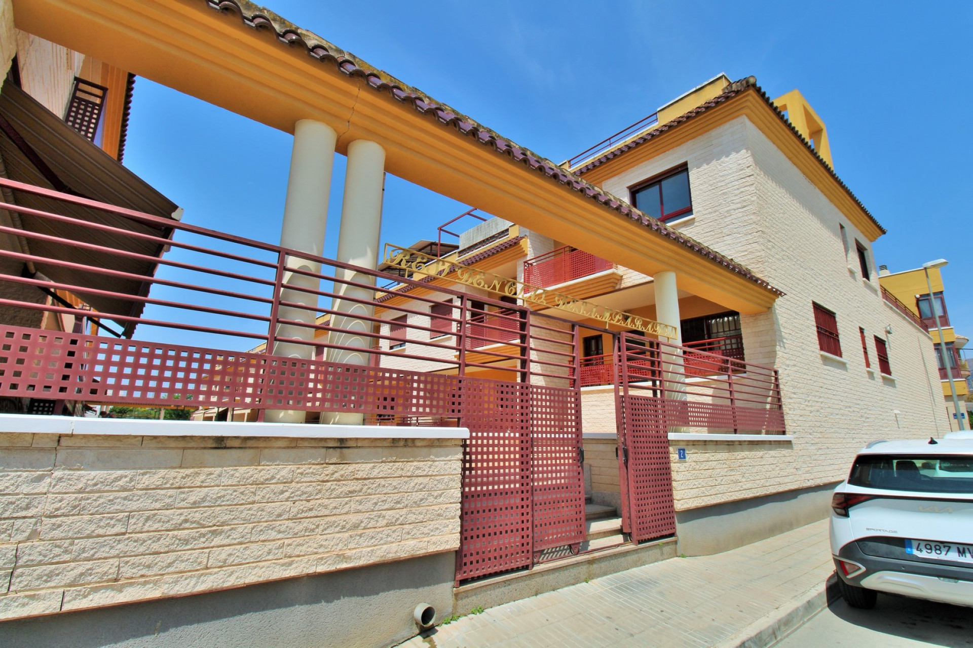 Reventa - 2. Chalet adosado - Los Desamparados - Costa Blanca Sur
