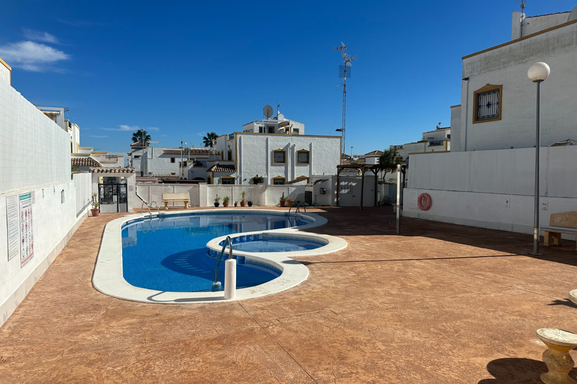Reventa - 2. Chalet adosado - Orihuela - Costa Blanca Sur