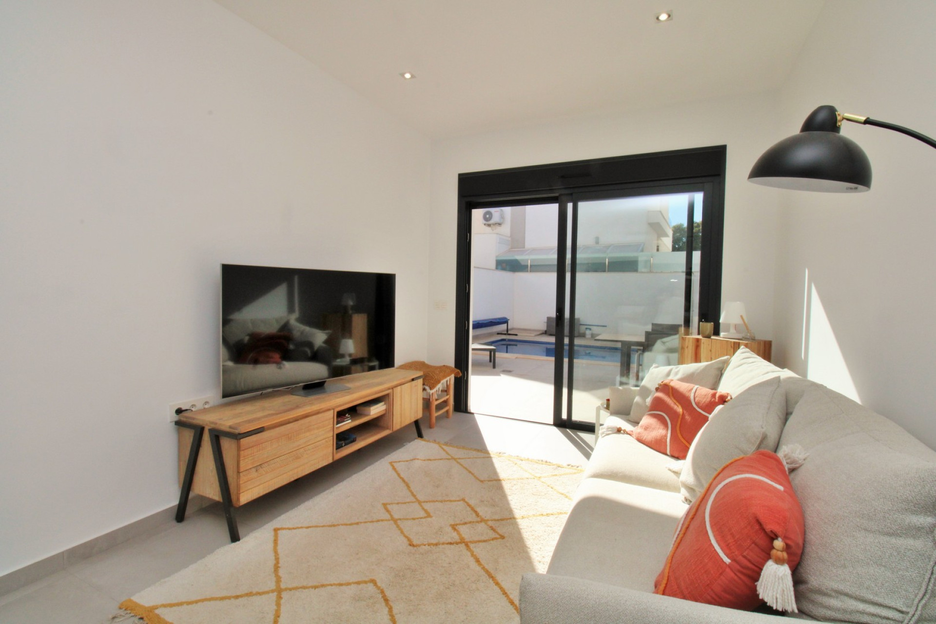 Reventa - 2. Chalet adosado - Pilar de la Horadada - Costa Blanca Sur