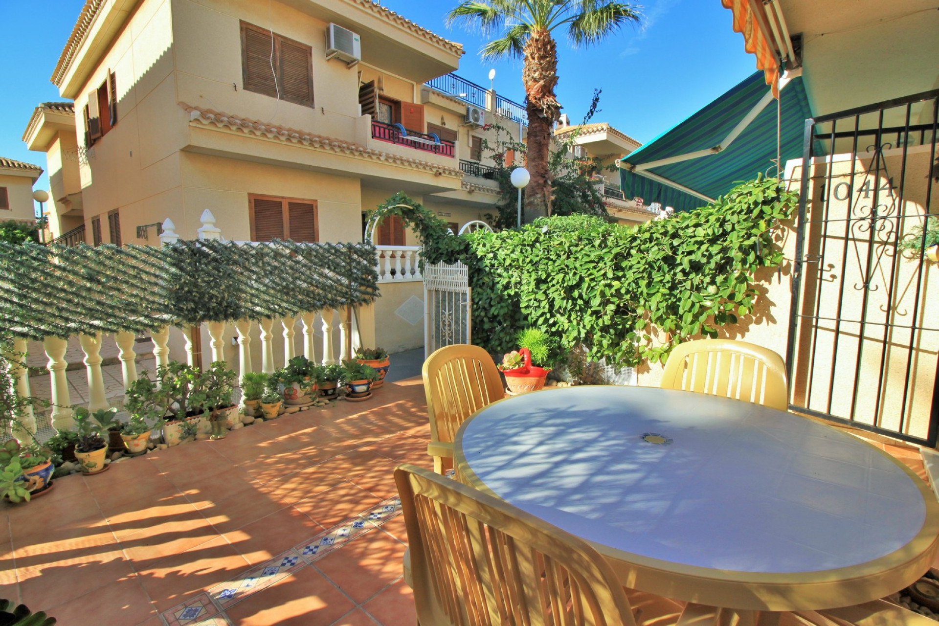 Reventa - 2. Chalet adosado - Playa Flamenca - Costa Blanca Sur