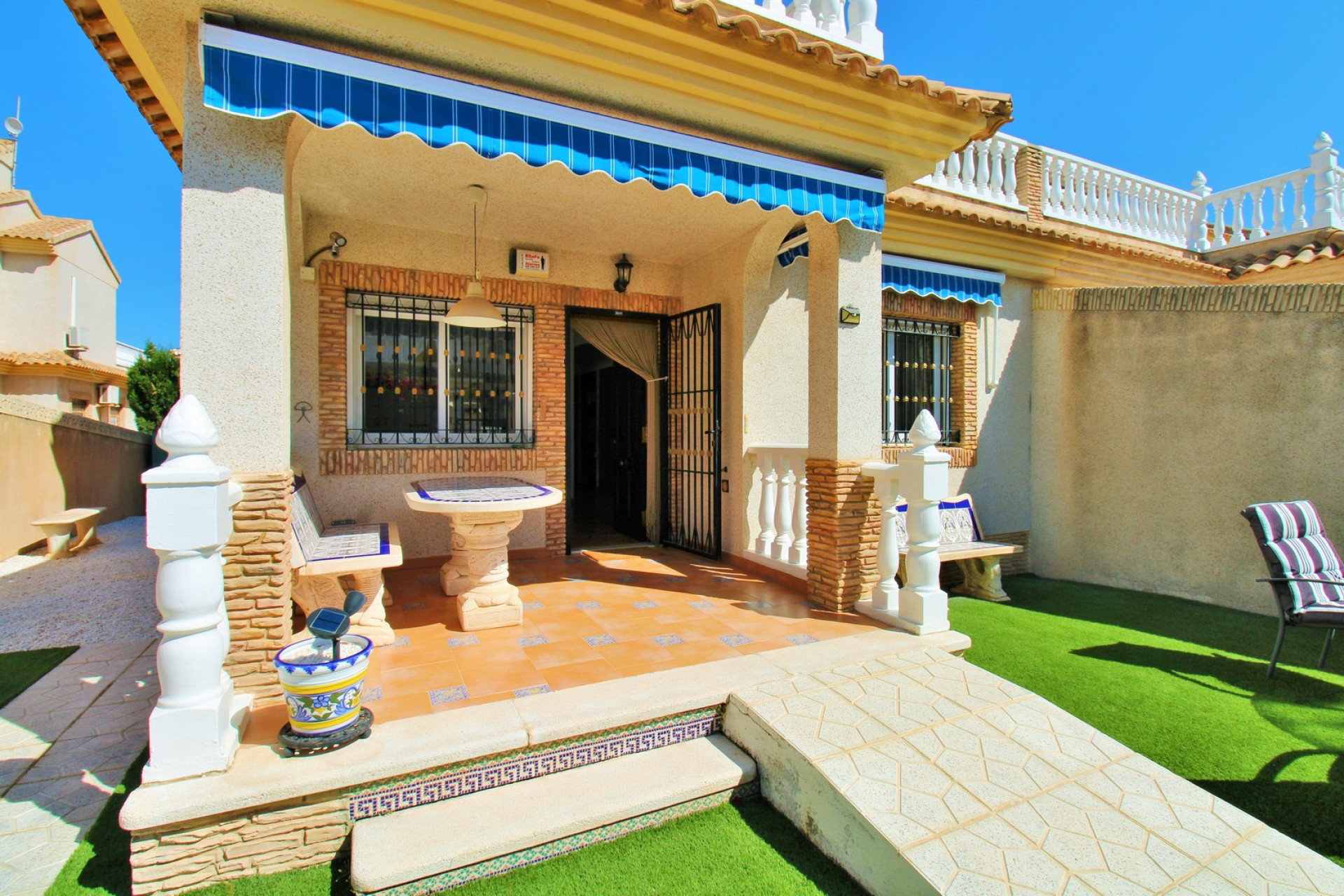 Reventa - 2. Chalet adosado - Playa Flamenca - Costa Blanca Sur