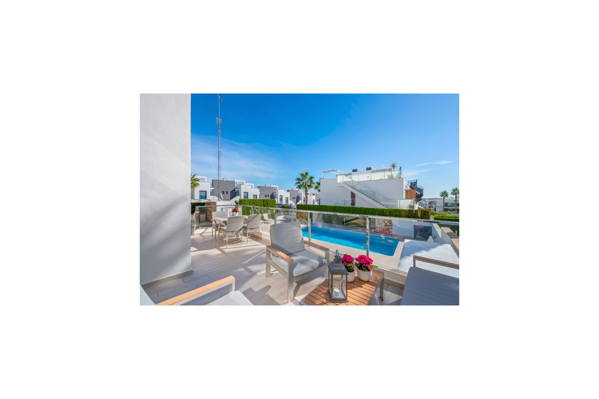 Reventa - 2. Chalet adosado - Punta Prima - Costa Blanca Sur